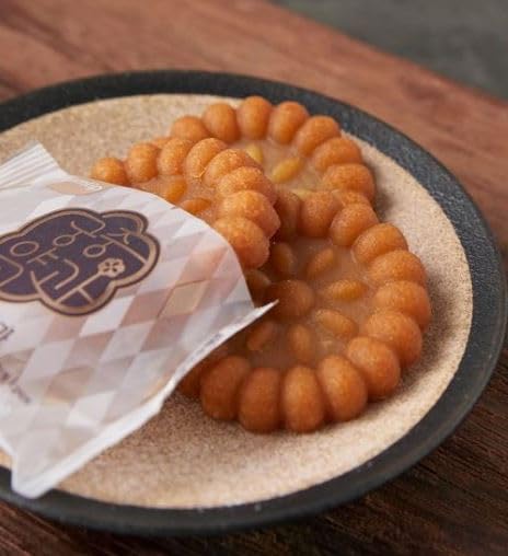 [KOTASTIC] Korean Rice Crackers Snack 115g 참쌀선과, Yakgwa Korean Honey Cookies 200g 미니꿀 약과 과자 (Rice Crackers & Yakgwa) (Large, Honey)
