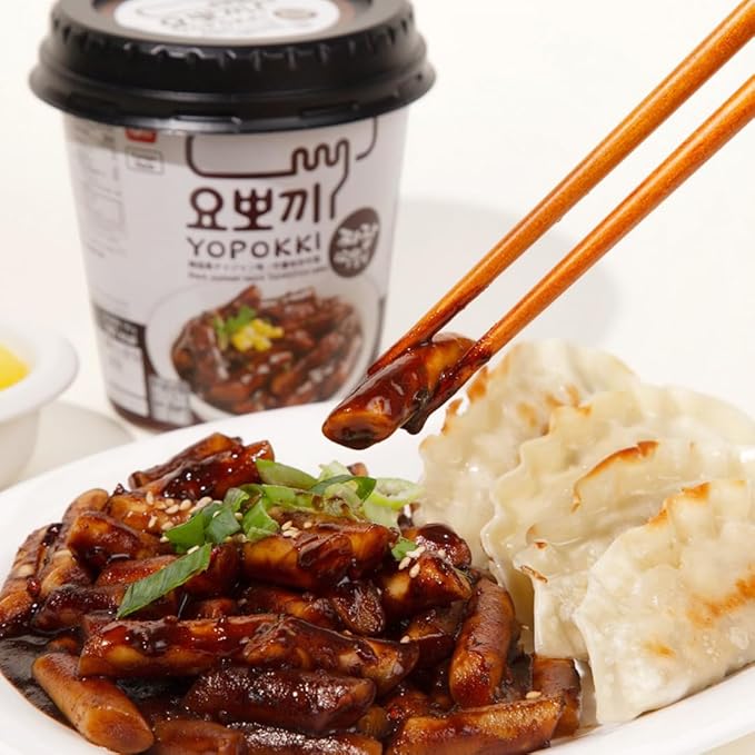 Yopokki Instant Tteokbokki Cup (Jjajang, 2 Cups) Korean Street food with Jjajang flavored sauce Topokki Rice Cake - Quick & Easy to Prepare